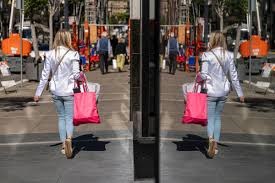 US consumer sentiment falls to four-month low on income worries